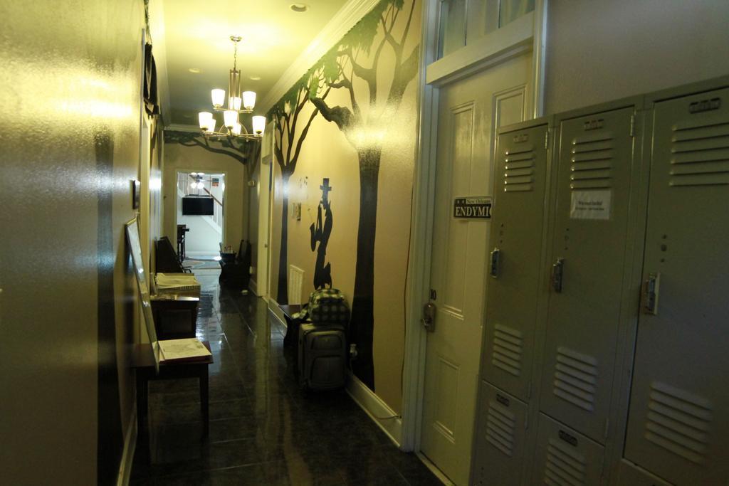 The Garden District House Hostel New Orleans Exterior photo